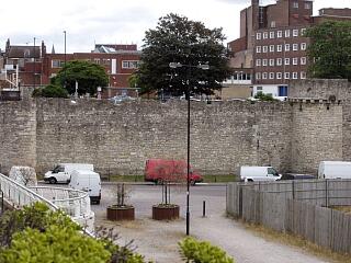 Catchcold Tower and town wall, Western Esplanade, 21.6.09,  © I Peckham