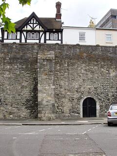 West town wall by Castle Vault, Western Esplanade, 21.6.09,  © I Peckham
