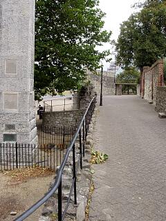 Line of town wall in memorial garden, Cuckoo Lane/Western Esplanade, 30/8/09,  © I Peckham