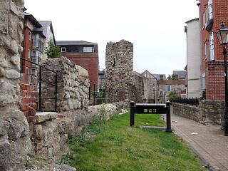 Dovecote Tower and town walls, looking south along Back of the Walls, 30.8.09 (camera date not set),  © I Peckham