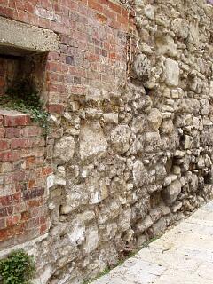 Town wall between Friary Gate and Reredorter, Lower Canal Walk, 6/9/09,  © I Peckham