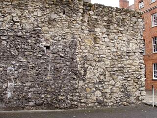 Town wall west of Polymond Tower, York Walk, 31/8/09,  © I Peckham